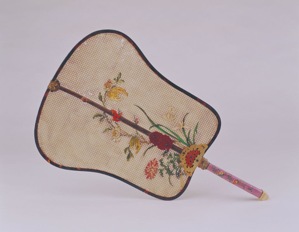 图片[1]-Tooth silk woven flower plantain fan-China Archive